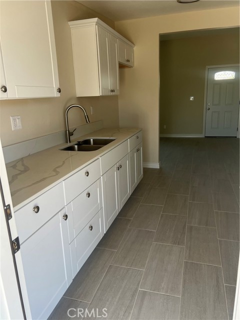 Detail Gallery Image 7 of 24 For 18631 14th St, Bloomington,  CA 92316 - 2 Beds | 2 Baths