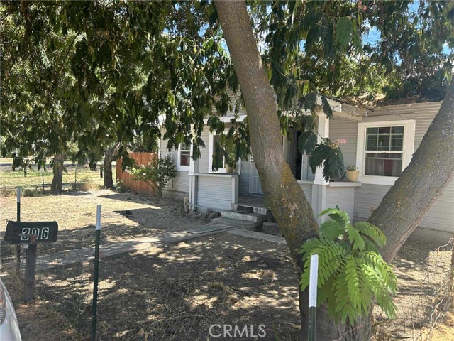 Detail Gallery Image 6 of 22 For 306 Luning Ave, Gerber,  CA 96035 - 2 Beds | 1 Baths
