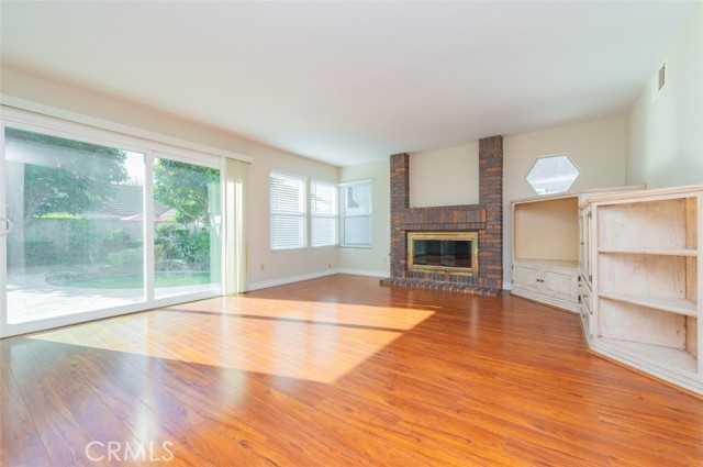 Detail Gallery Image 13 of 41 For 8 Bayview, Irvine,  CA 92614 - 5 Beds | 3 Baths