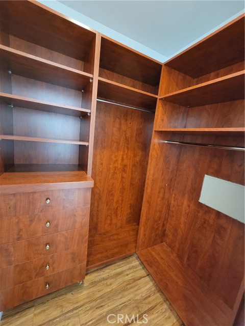 Detail Gallery Image 16 of 25 For 11145 Sunshine Ter #102,  Studio City,  CA 91604 - 3 Beds | 3 Baths