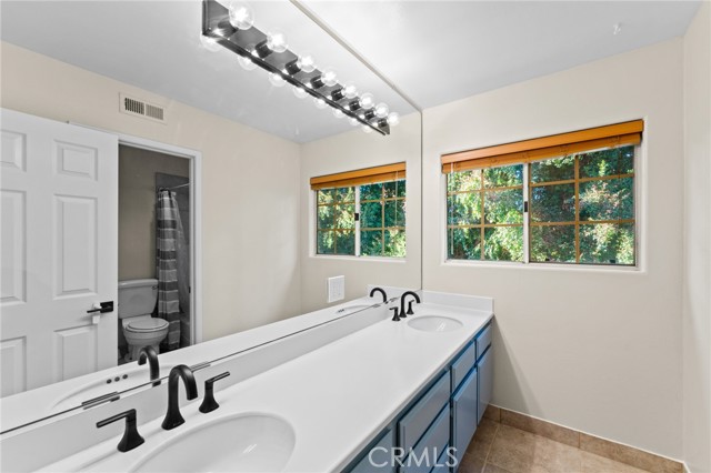 Detail Gallery Image 31 of 33 For 8227 E Candleberry Cir, Orange,  CA 92869 - 3 Beds | 2/1 Baths