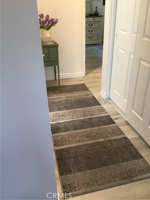 9144 Oakleaf Court, Hesperia CA: https://media.crmls.org/medias/459d5311-1391-45ed-b194-165a1377c7a0.jpg