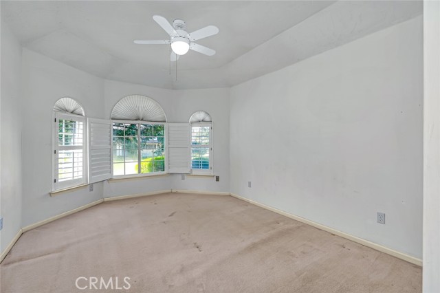 Detail Gallery Image 30 of 44 For 9484 N Woodmont Dr, Fresno,  CA 93720 - 4 Beds | 3 Baths