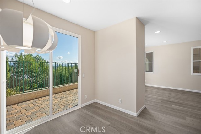 Detail Gallery Image 8 of 56 For 22 Rue Du Chateau, Aliso Viejo,  CA 92656 - 3 Beds | 2/1 Baths