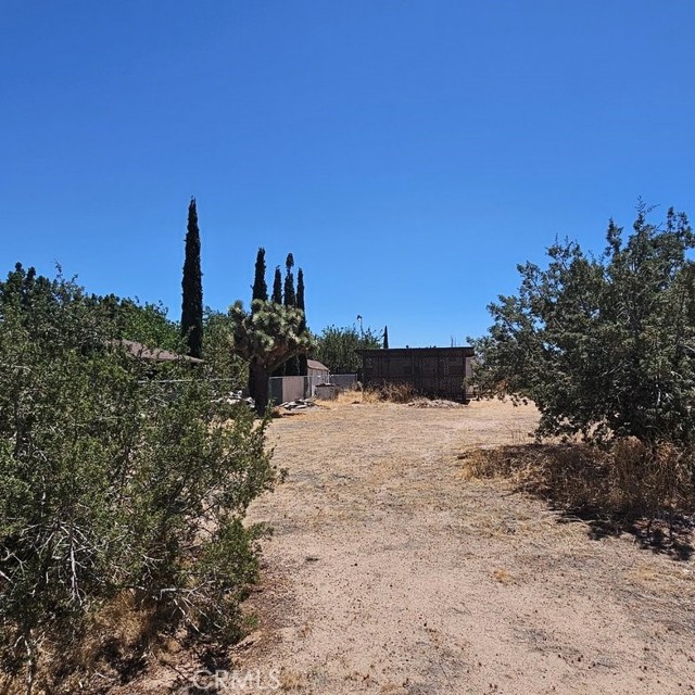 15921 Sultana Street, Hesperia CA: https://media.crmls.org/medias/45a11406-1ee4-4b44-80c3-72bee02ec57c.jpg