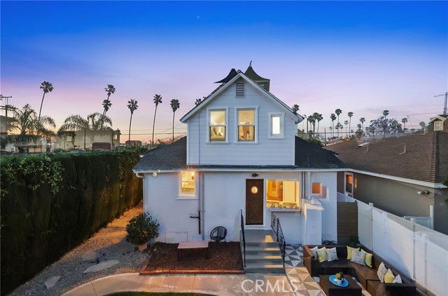 Detail Gallery Image 52 of 66 For 242 W 17th St, San Pedro,  CA 90731 - 4 Beds | 3/1 Baths