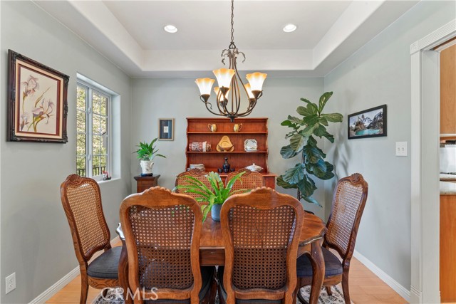 Detail Gallery Image 17 of 72 For 197 Massive Rd, Lake Arrowhead,  CA 92317 - 4 Beds | 3/1 Baths