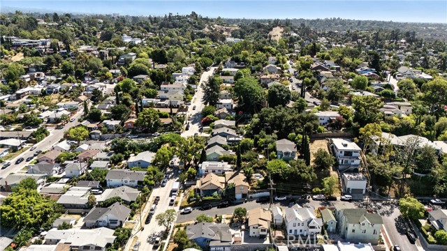 6178 Roy st, Los Angeles CA: https://media.crmls.org/medias/45a40ade-ca71-4ee0-9553-98aaf1cfbb6e.jpg