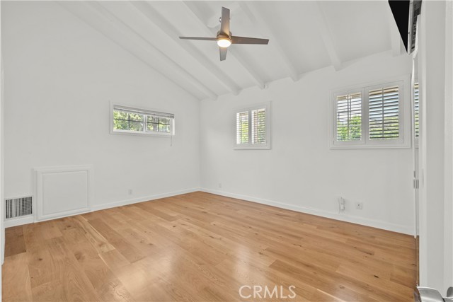 4919 Dunsmore Avenue, La Crescenta CA: https://media.crmls.org/medias/45a45ab6-9b7a-4068-9115-0767a2163490.jpg