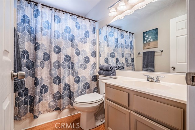 Detail Gallery Image 30 of 59 For 29385 N Lake Dr, Lake Elsinore,  CA 92530 - 3 Beds | 2/1 Baths