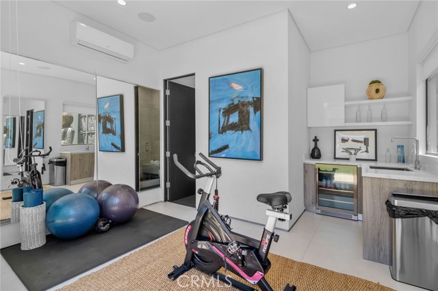 Detail Gallery Image 52 of 59 For 15231 Greenleaf St, Sherman Oaks,  CA 91403 - 6 Beds | 7/1 Baths