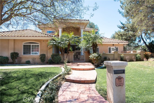 Front Image Thumbnail for CRIG26062092