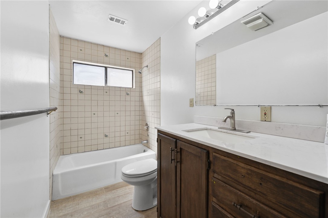 Detail Gallery Image 14 of 28 For 760 Dover Dr, San Bernardino,  CA 92407 - 3 Beds | 2 Baths