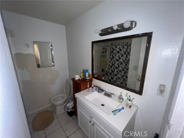 Detail Gallery Image 20 of 20 For 1001 E Camile St #H3,  Santa Ana,  CA 92701 - 2 Beds | 1/1 Baths