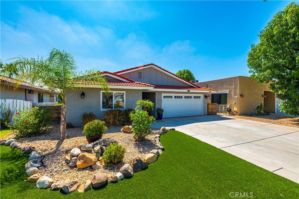 30208 Lands End Place