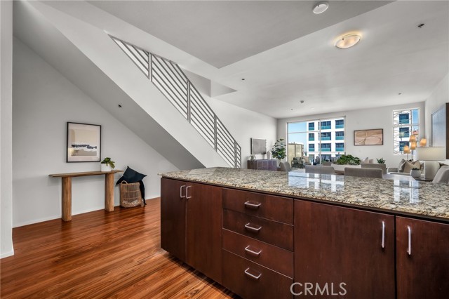 Detail Gallery Image 16 of 52 For 285 W 6th #331,  San Pedro,  CA 90731 - 2 Beds | 2/1 Baths