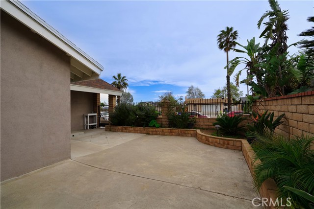 Detail Gallery Image 15 of 19 For 2425 N Fillmore Ave, Rialto,  CA 92377 - 4 Beds | 2 Baths