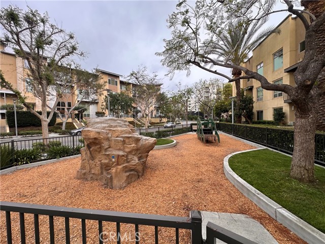 Detail Gallery Image 48 of 69 For 27 Soho, Irvine,  CA 92612 - 3 Beds | 3 Baths