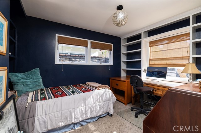 Detail Gallery Image 12 of 17 For 120 via Undine, Newport Beach,  CA 92663 - 3 Beds | 2 Baths