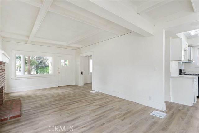 4415 12th Street, Riverside CA: https://media.crmls.org/medias/45a8098d-1368-4225-a239-7ff8edf7758a.jpg