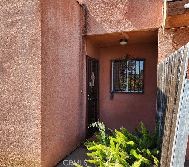 411 N Brannick, Los Angeles CA: https://media.crmls.org/medias/45a8c8d3-1c93-48bd-bdd1-8d39b8fe663a.jpg