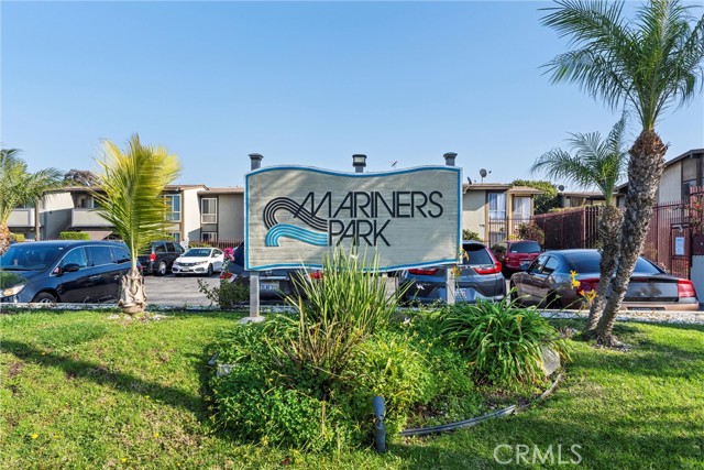 Detail Gallery Image 1 of 13 For 806 Coriander Dr #J,  Torrance,  CA 90502 - 2 Beds | 2 Baths