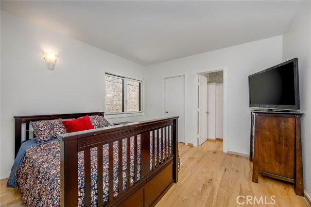 426 Nyes Place, Laguna Beach CA: https://media.crmls.org/medias/45a9f39f-2448-4d1e-a1c7-87578fd428f5.jpg