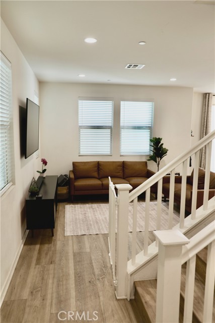 Detail Gallery Image 2 of 20 For 16064 Jamie Ln #3,  Fontana,  CA 92336 - 4 Beds | 3 Baths