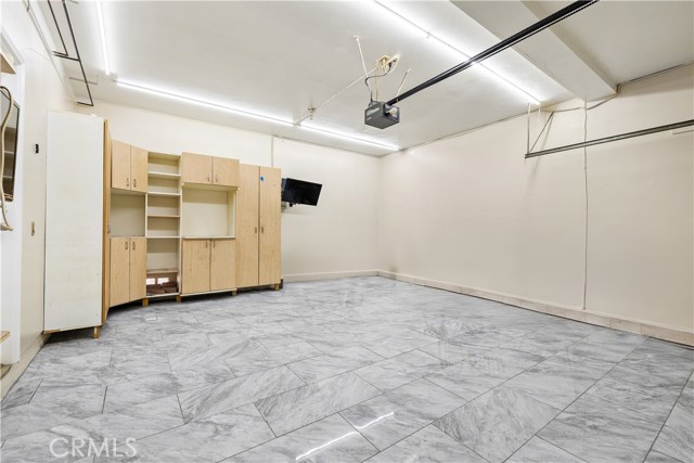 Detail Gallery Image 34 of 39 For 7050 Dinwiddie, Downey,  CA 90241 - 3 Beds | 3 Baths