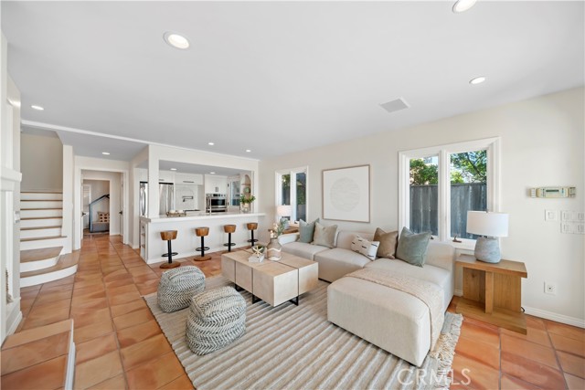 Detail Gallery Image 62 of 72 For 2125 Ocean Way, Laguna Beach,  CA 92651 - 4 Beds | 4/1 Baths