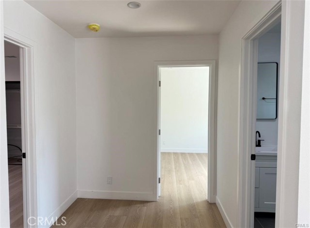 Detail Gallery Image 9 of 16 For 9307 S Budlong, Los Angeles,  CA 90044 - – Beds | – Baths