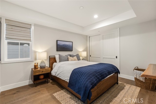 Detail Gallery Image 9 of 44 For 204 S Helberta, Redondo Beach,  CA 90277 - 4 Beds | 4 Baths