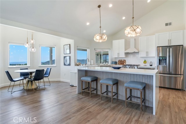 13288 Oak Crest Drive, Yucaipa CA: https://media.crmls.org/medias/45b00ff7-f33c-424d-83a0-cd325b910ec2.jpg