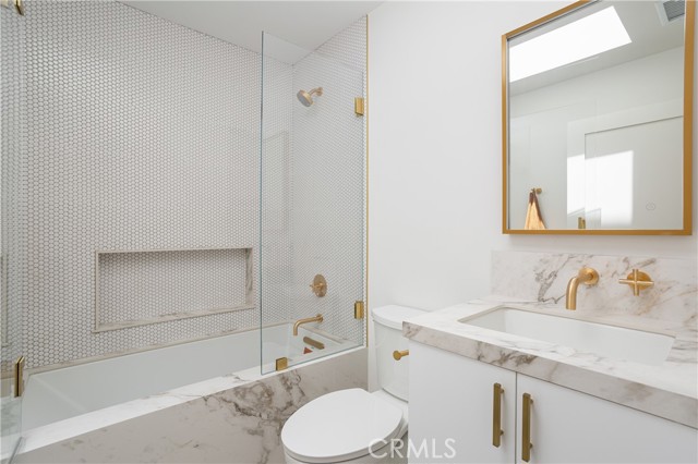 Image 29 of 42 For 212 19th Street