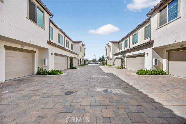 Detail Gallery Image 28 of 41 For 4091 S Wildflax Paseo, Ontario,  CA 91761 - 3 Beds | 3 Baths