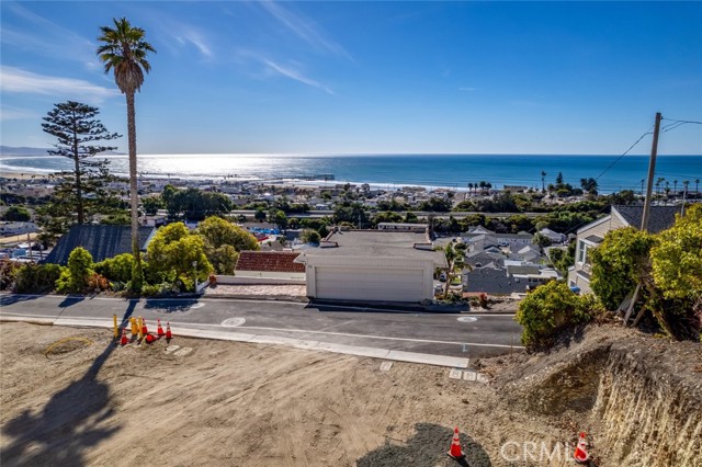 Detail Gallery Image 7 of 27 For 1170 Shaffer Ln, Pismo Beach,  CA 93449 - – Beds | – Baths