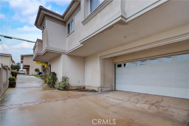 2213 Carnegie Lane, Redondo Beach, California 90278, 3 Bedrooms Bedrooms, ,2 BathroomsBathrooms,Residential,Sold,Carnegie,SB23039080