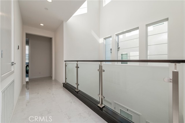 Detail Gallery Image 17 of 39 For 131 Reyes Alley, Lake Forest,  CA 92630 - 5 Beds | 4 Baths