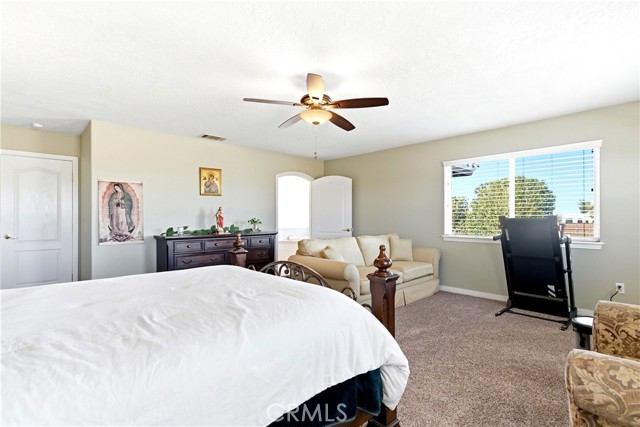 Detail Gallery Image 46 of 58 For 7330 Smoke Tree, Phelan,  CA 92371 - 4 Beds | 3 Baths