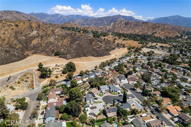 Detail Gallery Image 56 of 60 For 11715 Garrick Ave, Sylmar,  CA 91342 - 3 Beds | 2 Baths