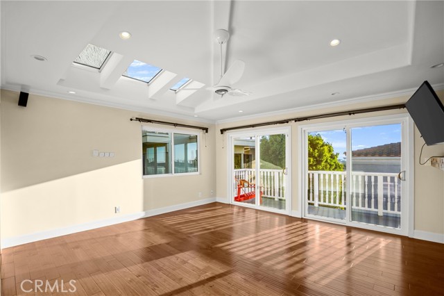 714 N Juanita Avenue, Redondo Beach CA: https://media.crmls.org/medias/45b488cf-be38-4827-b897-1ca787cede5c.jpg