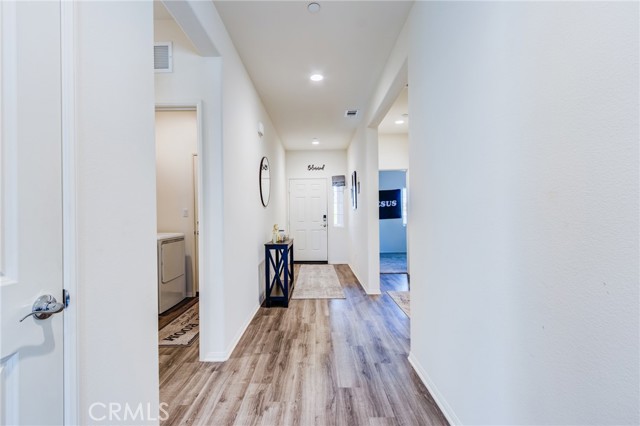 Detail Gallery Image 9 of 43 For 11856 Calenda Ct, Victorville,  CA 92392 - 4 Beds | 3 Baths