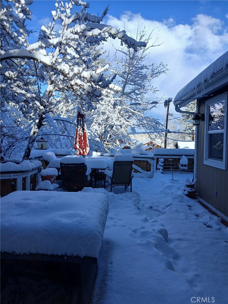 https://media.crmls.org/medias/45b5292b-4a51-4c3f-b922-808df60fb302.jpg?preset=X-Large