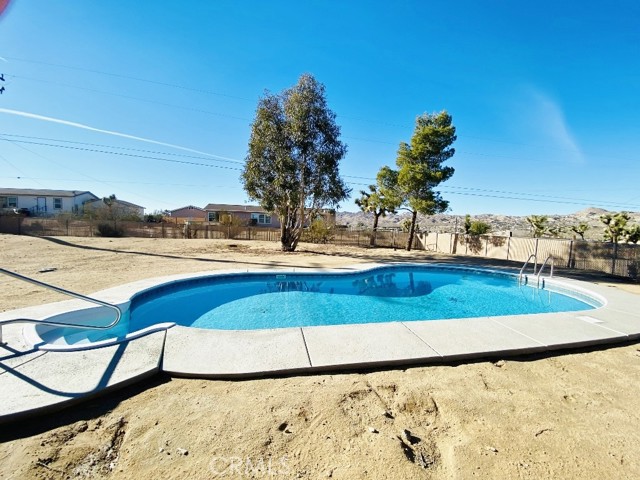 7090 Emerson Avenue, Yucca Valley, California 92284, 4 Bedrooms Bedrooms, ,1 BathroomBathrooms,Residential Purchase,For Sale,Emerson,JT21264768