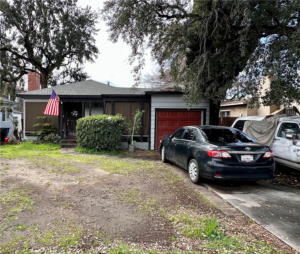 210 E Evergreen Avenue, Monrovia, CA 91016