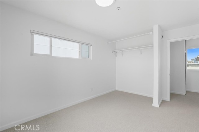 229 16th Place, Manhattan Beach CA: https://media.crmls.org/medias/45b62908-24f2-4ba0-8f32-5b9a36dbcbc7.jpg