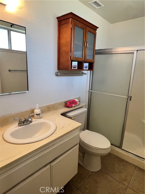 Detail Gallery Image 8 of 10 For 6796 Glendale Ave, Riverside,  CA 92503 - 3 Beds | 2 Baths