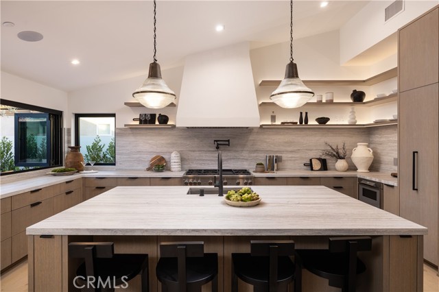 Detail Gallery Image 22 of 50 For 1524 Dolphin Ter, Corona Del Mar,  CA 92625 - 3 Beds | 3/1 Baths