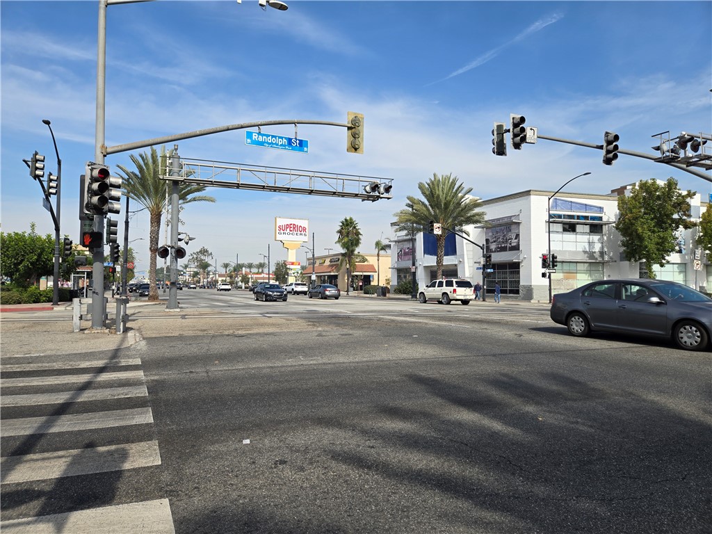 Detail Gallery Image 22 of 24 For 6140 Rugby Ave #318,  Huntington Park,  CA 90255 - 2 Beds | 2 Baths