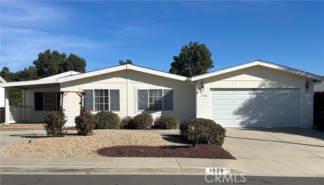 Detail Gallery Image 1 of 29 For 1526 Ailanthus Dr, Hemet,  CA 92545 - 3 Beds | 2 Baths